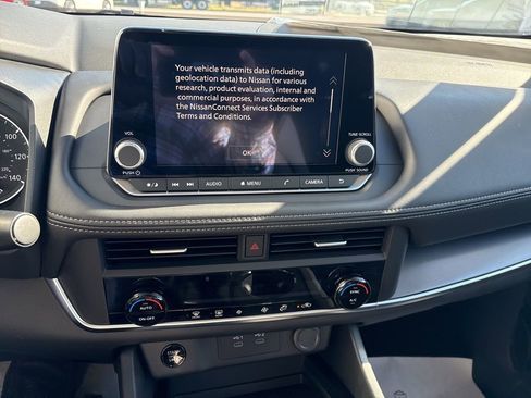 New 2026 Nissan Rogue SV AWD/4WD image 14