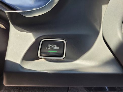 Used 2022 Chevrolet Camaro LT image 29