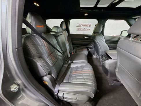 Certified 2025 Nissan Armada PRO-4X w/ Pro-4X Premium Package image 34