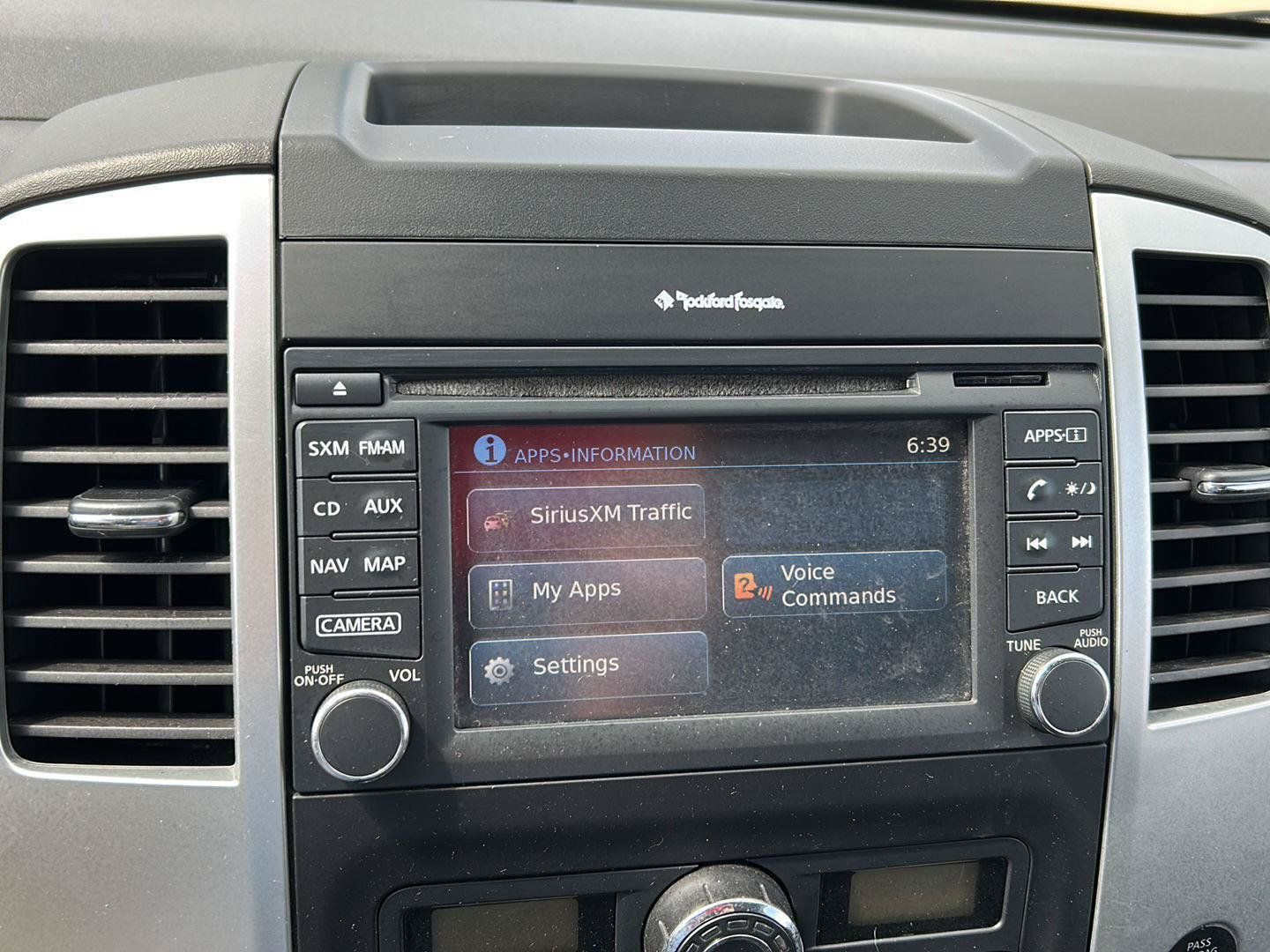 Used 2018 Nissan Frontier PRO-4X AWD/4WD image 8