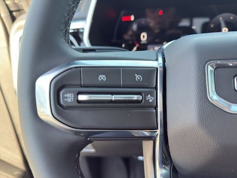 New 2026 GMC Canyon Elevation image 16