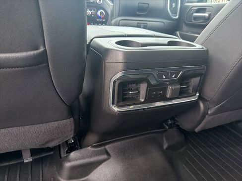 Used 2023 GMC Sierra 3500 AT4 w/ AT4 Premium Plus Package image 21