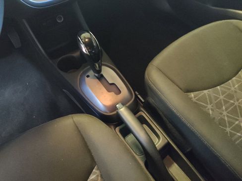 Used 2019 Chevrolet Spark LT image 26