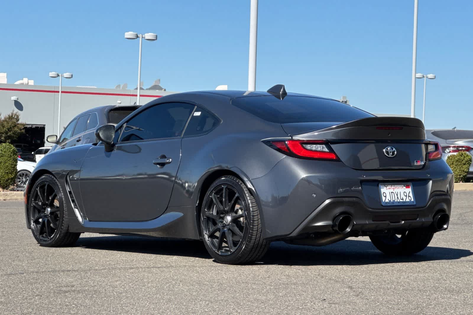 Used 2023 Toyota GR86 Premium RWD image 7