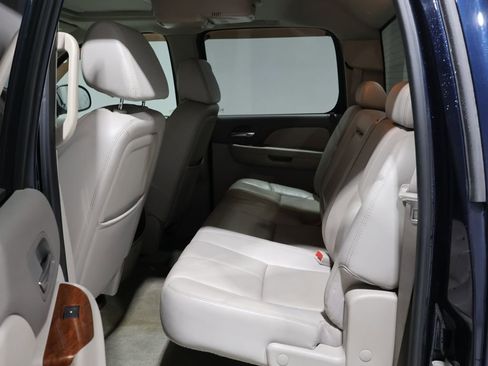 Used 2008 GMC Sierra 1500 SLT w/ SLT Preferred Package image 19