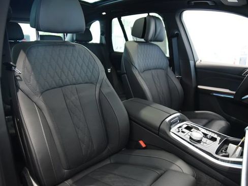 New 2026 BMW X5 xDrive50e w/ Executive Package AWD/4WD image 31