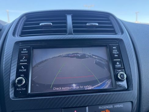 Used 2025 Mitsubishi Outlander Sport ES AWD/4WD image 26