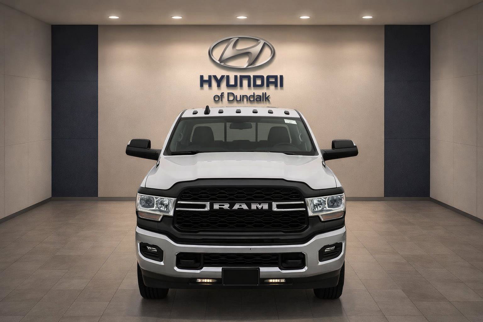 Used 2022 RAM 2500 Tradesman AWD/4WD image 5