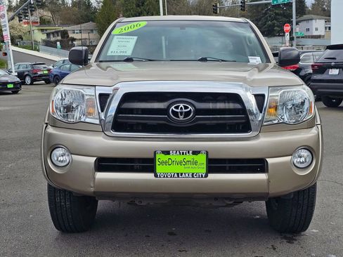Used 2006 Toyota Tacoma PreRunner image 4