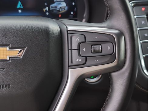 Used 2024 Chevrolet Suburban Premier RWD image 23
