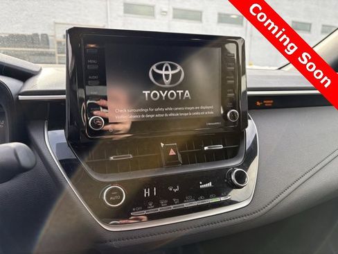 Used 2022 Toyota Corolla SE image 9