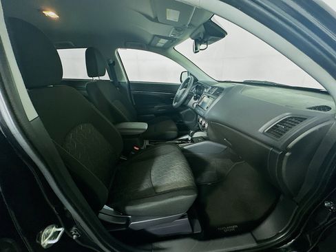 Used 2025 Mitsubishi Outlander Sport ES image 30