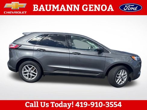 Used 2023 Ford Edge SEL w/ Convenience Package AWD/4WD image 2