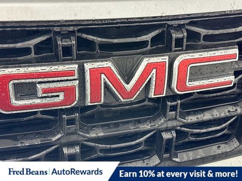 New 2025 GMC Canyon Elevation w/ Convenience Package image 20