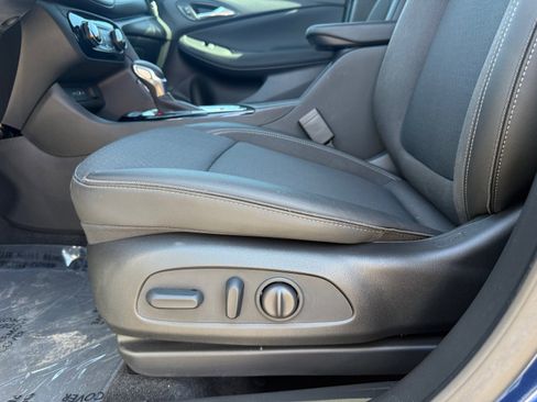 Used 2023 Buick Encore GX Preferred w/ Cold Weather Comfort Package FWD image 10