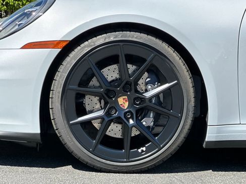 New 2026 Porsche 911 Carrera T image 28