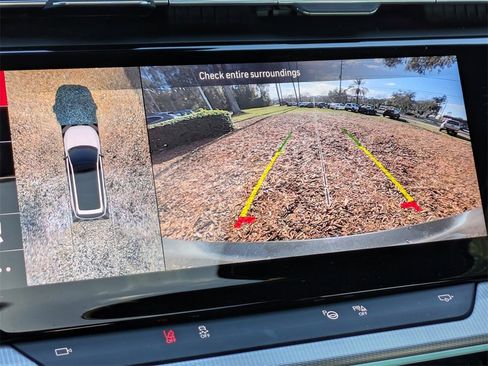 Used 2025 Jeep Wagoneer S Launch Edition image 23