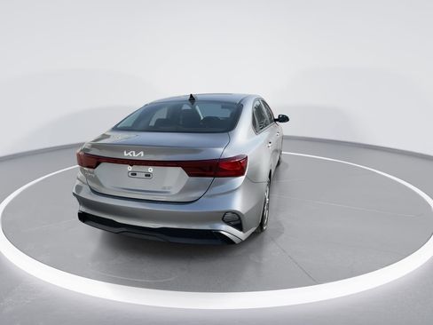 Used 2023 Kia Forte LXS w/ LXS Technology Package image 19