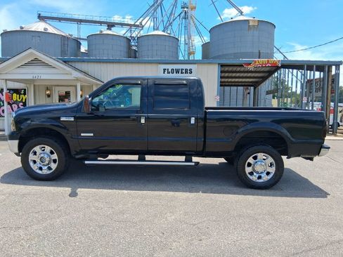 Used 2005 Ford F350 XL AWD/4WD image 3
