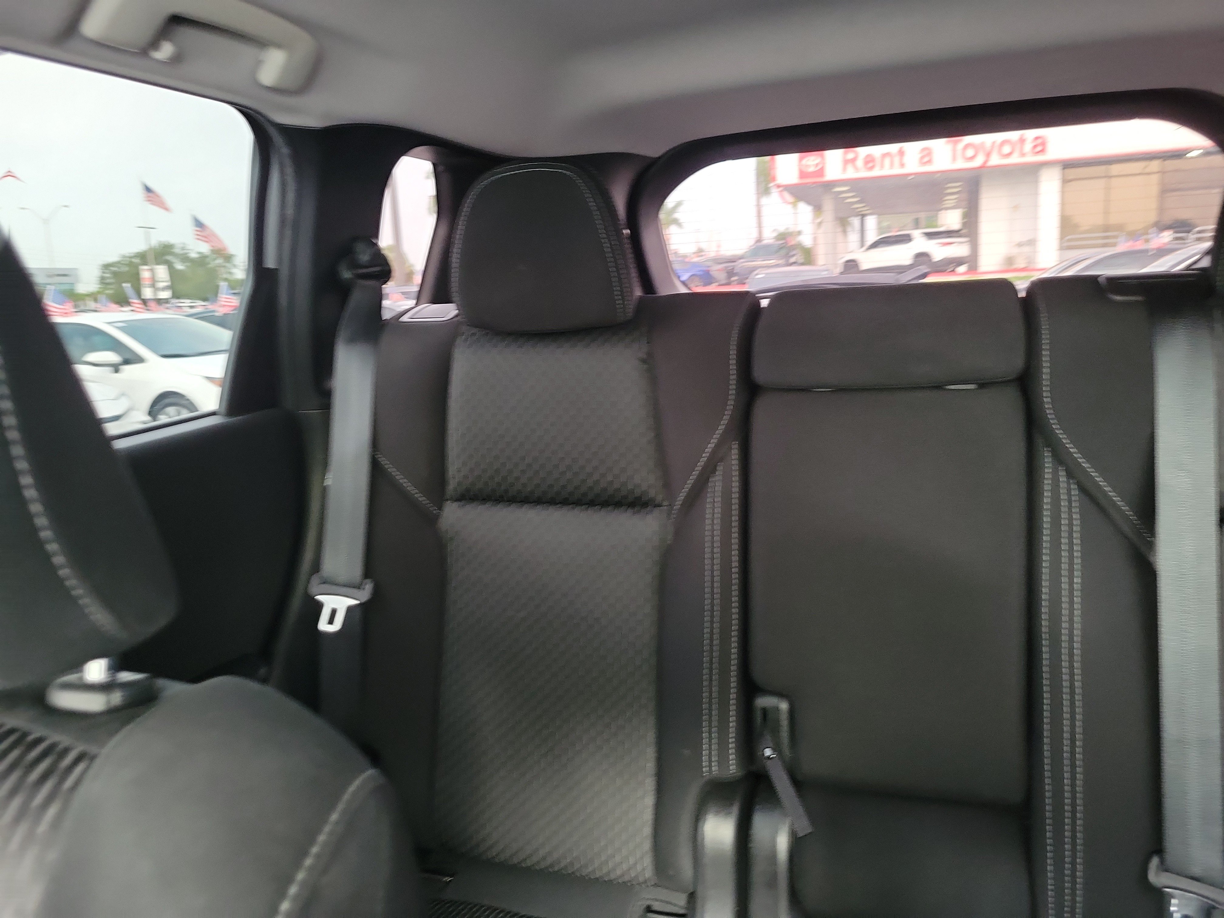 Used 2022 Mitsubishi Outlander ES FWD image 20