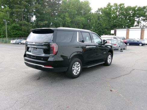 Used 2025 Chevrolet Tahoe LT AWD/4WD image 6
