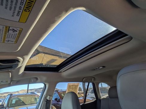 Used 2020 Subaru Outback Limited image 21