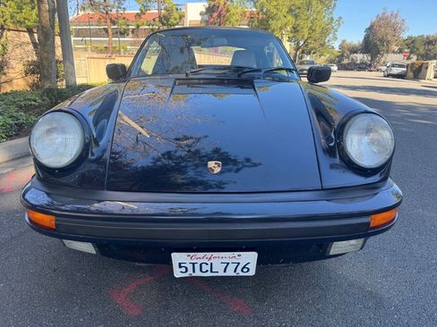 Used 1989 Porsche 911 Carrera RWD image 17