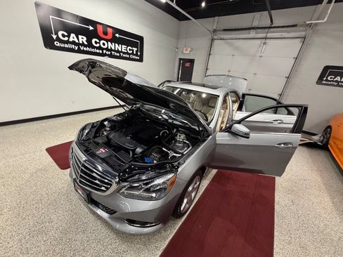 Used 2014 Mercedes-Benz E 350 4MATIC Sedan image 65
