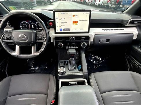 Used 2024 Toyota Tacoma TRD Off-Road image 16