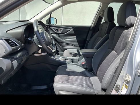 Used 2020 Subaru Forester Premium w/ Popular Package #1 AWD/4WD image 2