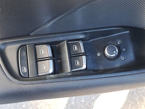 Used 2015 Audi A3 2.0T Premium Plus image 29