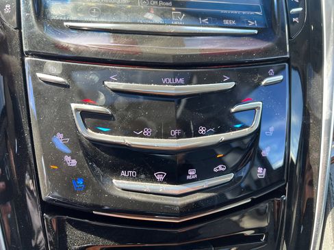 Used 2018 Cadillac Escalade Luxury image 29