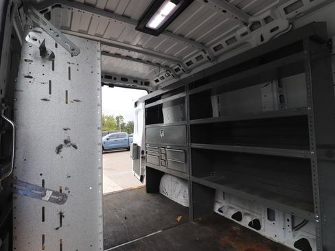 Used 2021 RAM ProMaster 2500 w/ Convenience Group image 9