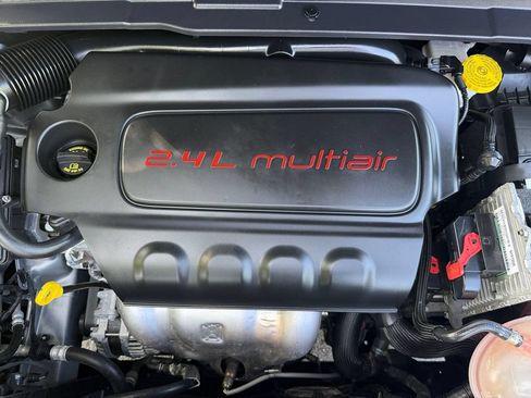 Used 2022 Jeep Compass Latitude w/ Convenience Group FWD image 22
