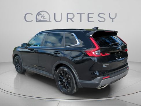 Certified 2024 Honda CR-V Sport-L image 5