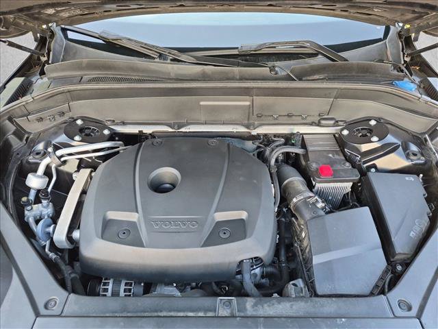 Used 2018 Volvo XC90 T5 Momentum w/ Convenience Package FWD image 26