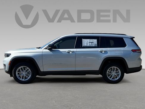 New 2025 Jeep Grand Cherokee L Laredo w/ Luxury Tech Group I image 7