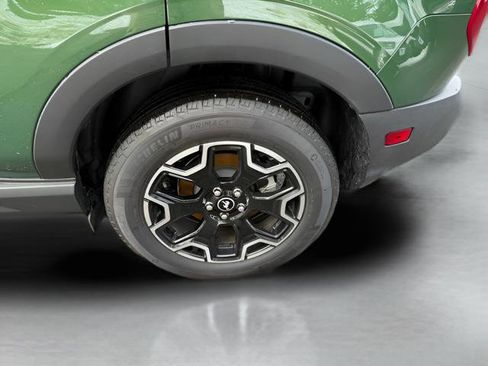 Certified 2025 Ford Bronco Sport Outer Banks w/ Outer Banks Tech Package+ AWD/4WD image 26