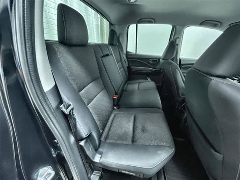 Certified 2023 Honda Ridgeline Sport image 30