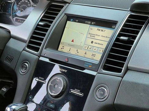 Used 2018 Ford Taurus SHO AWD/4WD image 26