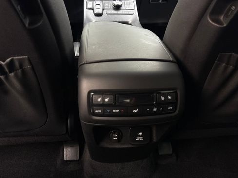 Used 2024 Hyundai Palisade Limited FWD image 74