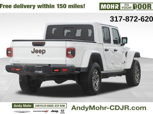 Used 2025 Jeep Gladiator Mojave w/ Convenience Group image 7