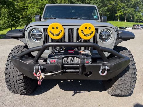 Used 2021 Jeep Wrangler Unlimited Sport w/ Sun And Sound Package AWD/4WD image 3