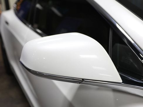 Used 2017 Tesla Model S P100D image 13