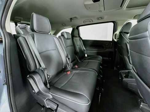 Certified 2025 Honda Odyssey Elite image 30