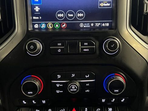 Used 2021 Chevrolet Silverado 1500 LTZ w/ LTZ Convenience Package II AWD/4WD image 15