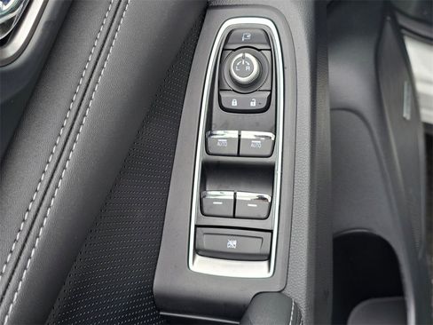 New 2026 Subaru Ascent Limited image 15