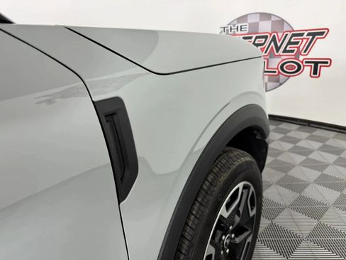 Used 2024 Ford Bronco Sport Outer Banks w/ Tech Package AWD/4WD image 31