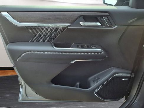 New 2026 GMC Acadia Denali w/ Super Cruise Package image 14