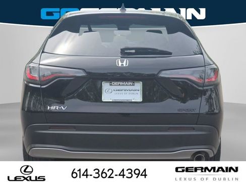 Used 2023 Honda HR-V Sport image 10